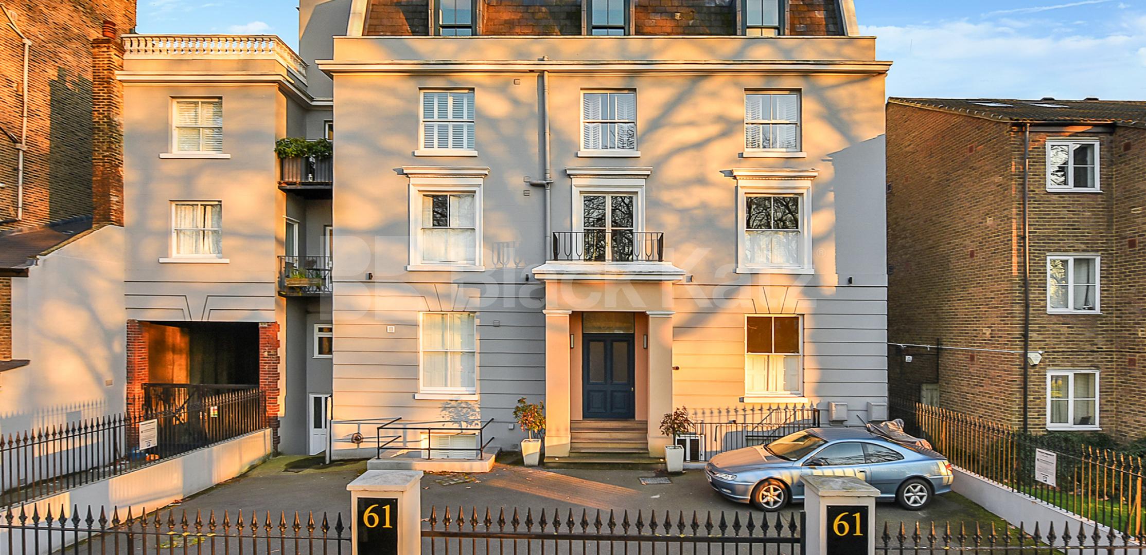 			UNDER OFFER , 2 Bedroom, 1 bath, 1 reception Apartment			 Clapham Common South Side, Clapham Common